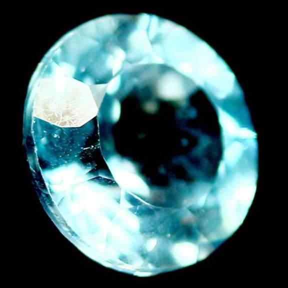 Vibrant and large 4.92ct Topaz solitaire