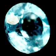 Vibrant and large 4.92ct Topaz solitaire