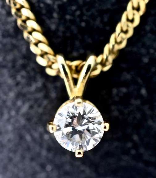 Traditionally-Set 14K Diamond Pendant on 18K Chain