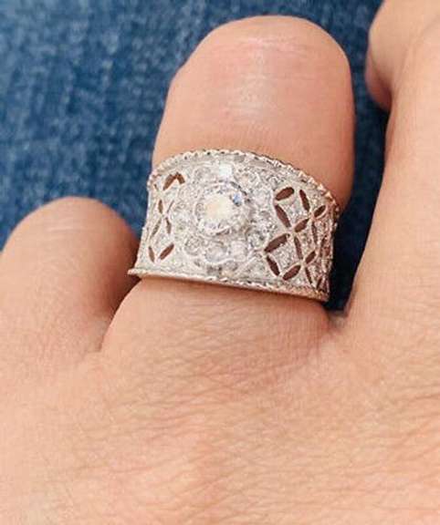 Fabulous 18kt Gold & Diamond Cocktail Ring