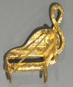 Dazzling Piano Pin
