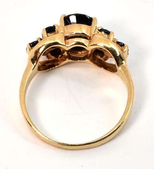 Oval and Round Sapphire Cluster Ring