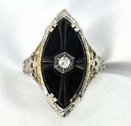 Vintage Filigree WG Black Onyx Ring