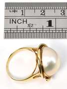 Lustrous Mobe Pearl Ring