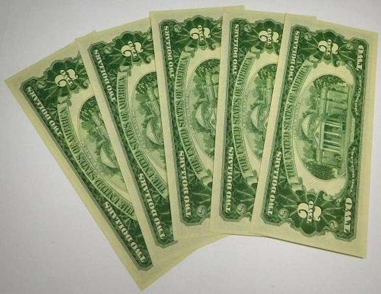 (5) Crisp Exceptional 1963 $2 Red Seal Notes Consecutive Serial Numbers!