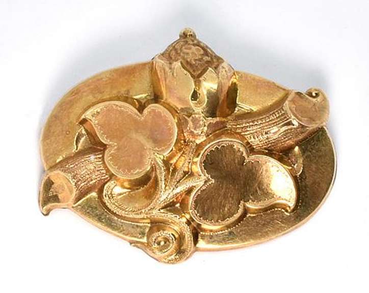 Beautiful Antique Floral Brooch