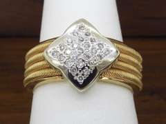 Custom 18k Yellow Gold Diamond Clover Ring