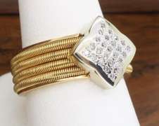 Custom 18k Yellow Gold Diamond Clover Ring