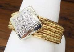 Custom 18k Yellow Gold Diamond Clover Ring