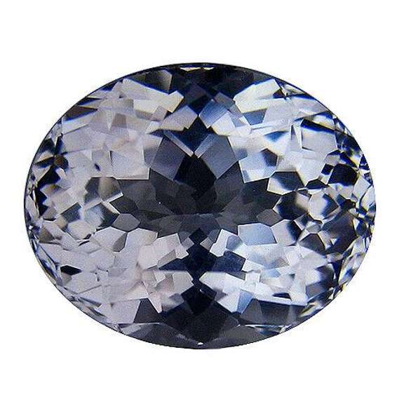 Exquisite 5.37ct VVS high fire silver Beryl