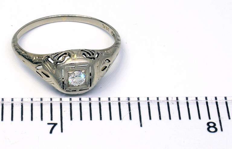 Vintage Diamond Cutout Ring