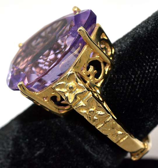 Awe-Inspiring Amethyst Ring in 14KT Yellow Gold