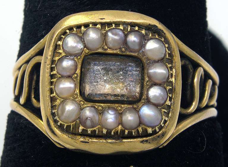 Vintge Gem & Pearl Accent Ring