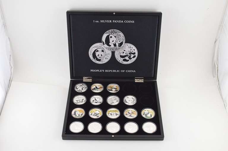 2008-2018 China 10 Yuan Panda 1 Oz .999 Fine Silver 17 Coin Set - Box