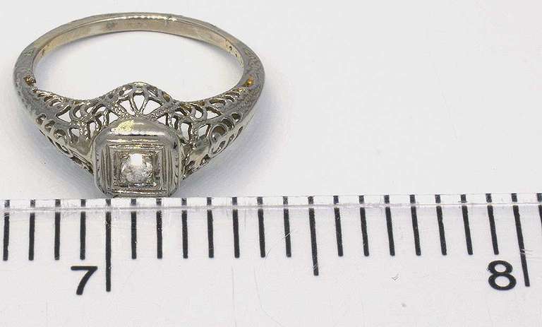 18KT Filigree Estate Diamond Ring