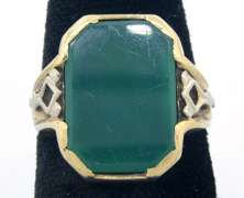Vintage Emerald Duo-Tone Ring in Gold