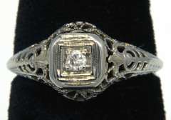 18KT Filigree Estate Diamond Ring