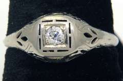 Vintage Diamond Cutout Ring