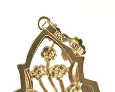 10K Yellow Gold Retro Ornate Floral Motif Syn. Ruby Statement Pendant