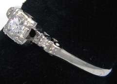 Vintage Diamond Ring in White Gold