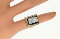 10K Yellow Gold Art Deco Two Tone Black Onyx Carved Cameo Ring