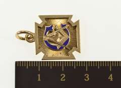 10K Yellow Gold Masonic G Compass Square Enamel Charm/Pendant
