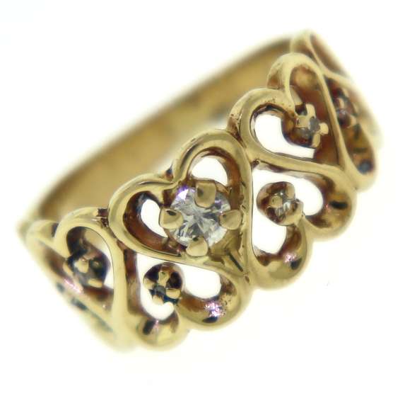 Stunning Yellow Gold Milgrain Diamond Band