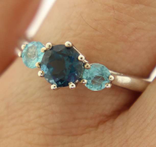Sterling Silver Blue Topaz Ring
