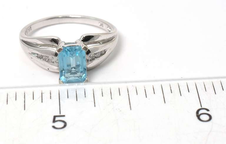 Vibrant Blue Topaz Ring in White Gold