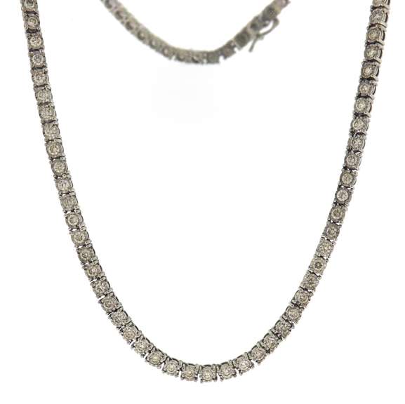 Impressive White Gold 8cts Diamond Tennis Necklace