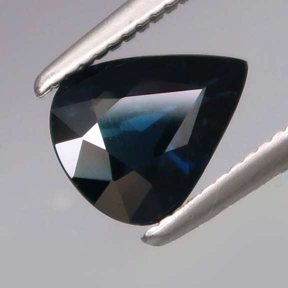 Rare full blue 1.38ct heated only Australian Sapphire