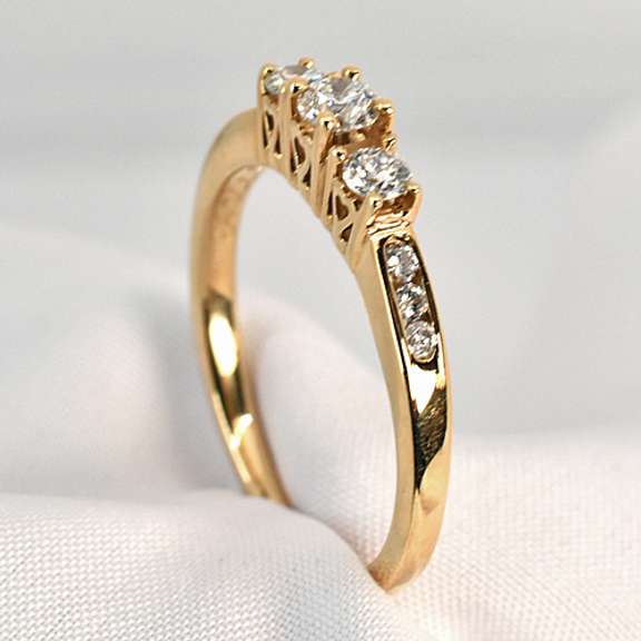 Sweet Past-Present-Future Diamond Ring