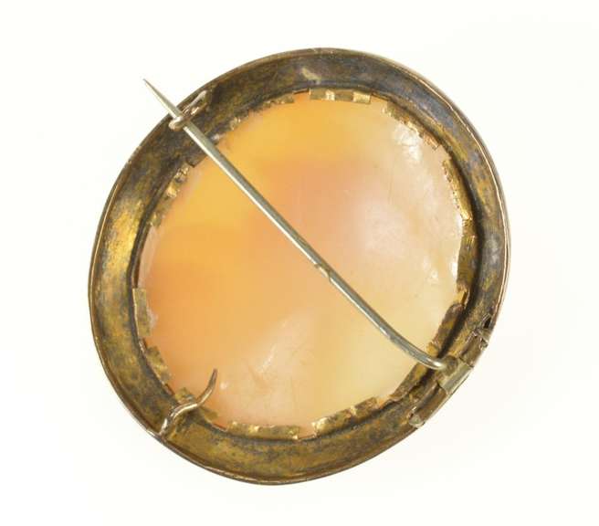 10K Yellow Gold Victorian Greek Soldier Carved Cameo Pendant/Pin