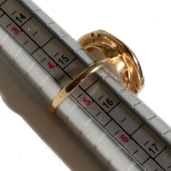 14 K Maube Pearl and Diamond Ring