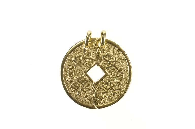8K Yellow Gold Chinese Coin Half Love Friendship Symbol Pendant