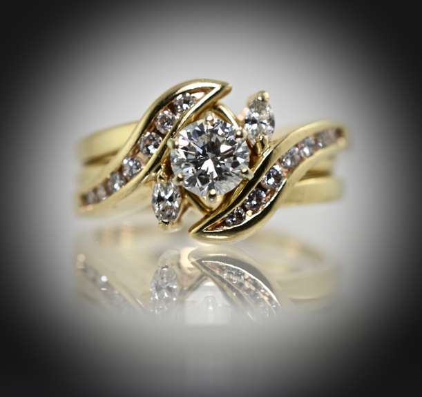 Cleverly Designed 14K Modern 2-Piece Wedding Set