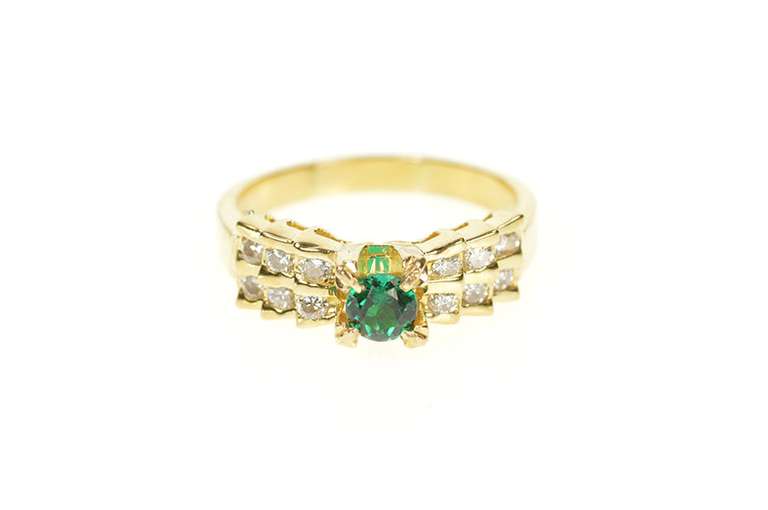 18K Yellow Gold Round Syn. Emerald Diamond Engagement Ring