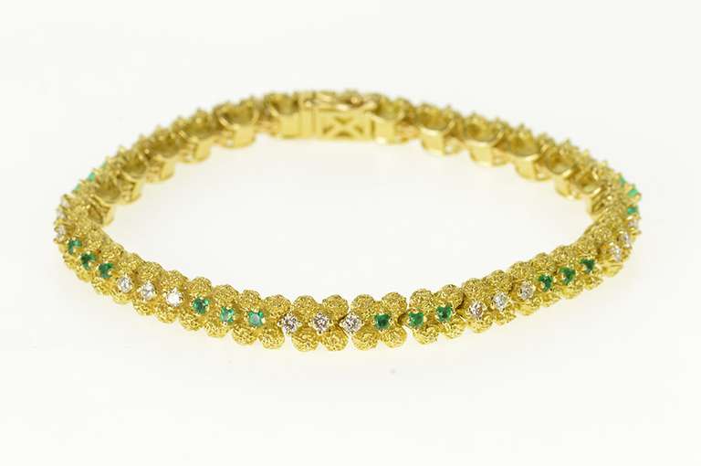 18K Yellow Gold 1.35 Ctw 1930's Emerald Diamond Nugget Link Bracelet