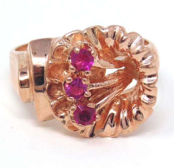 Vintage Rose Gold Ruby Bouquet Ring