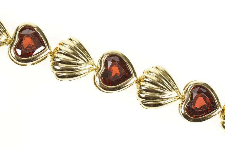 14K Yellow Gold Heart Cut Garnet Puffy Scalloped Link Bracelet