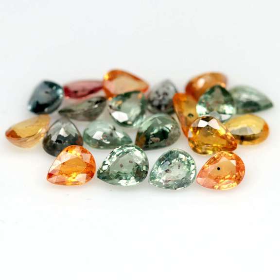 Glittering and bright 7.85ct fancy color Sapphire set