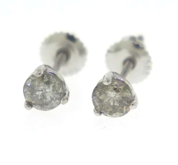 Elegant .97ctw Diamond Stud Earrings