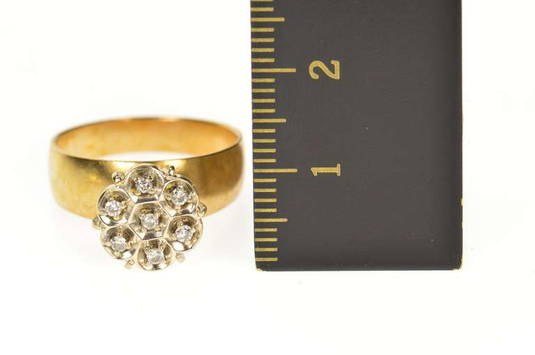 10K Yellow Gold Round Retro Diamond Raised Statement Ring