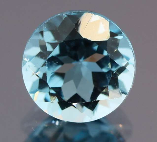 High fire! 3.77ct vivid blue Topaz solitaire