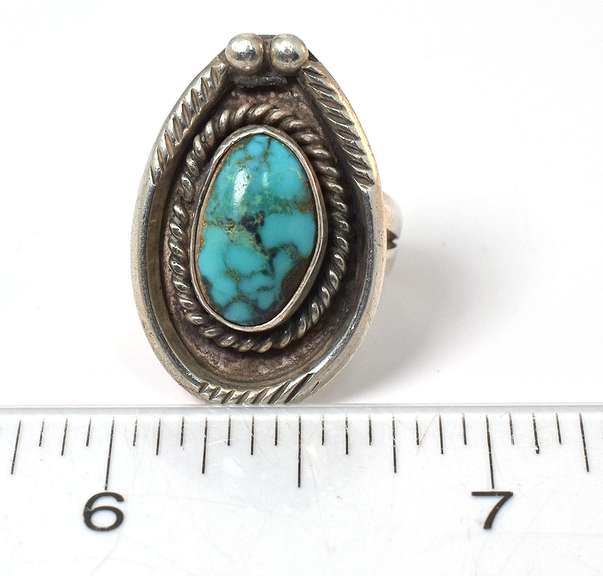Vintage Sterling Silver Turquoise Ring