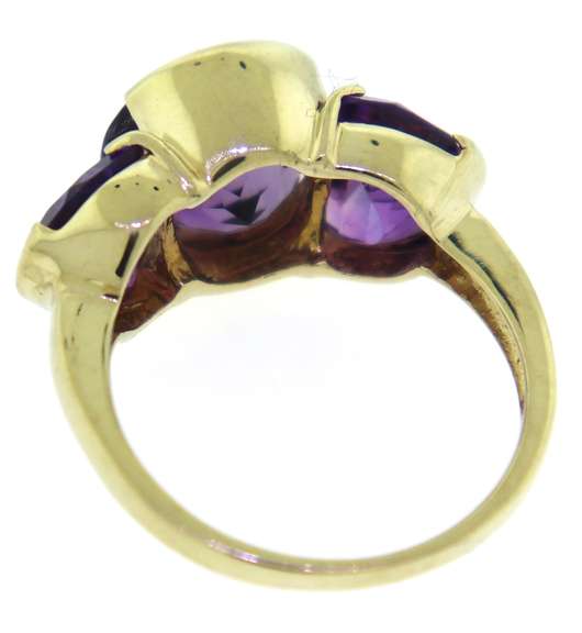 Gorgeous 3 Stone Amethyst Yellow Gold Ring