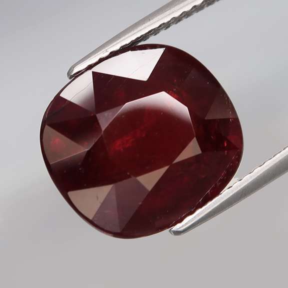 Huge 11.25ct untreated Spessartite Garnet