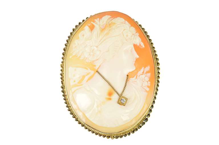 10K Yellow Gold Victorian Lady Cameo Diamond Necklace Pin/Brooch