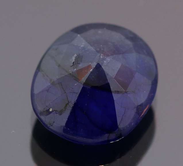 6.55ct Royal blue Sapphire from Madagascar