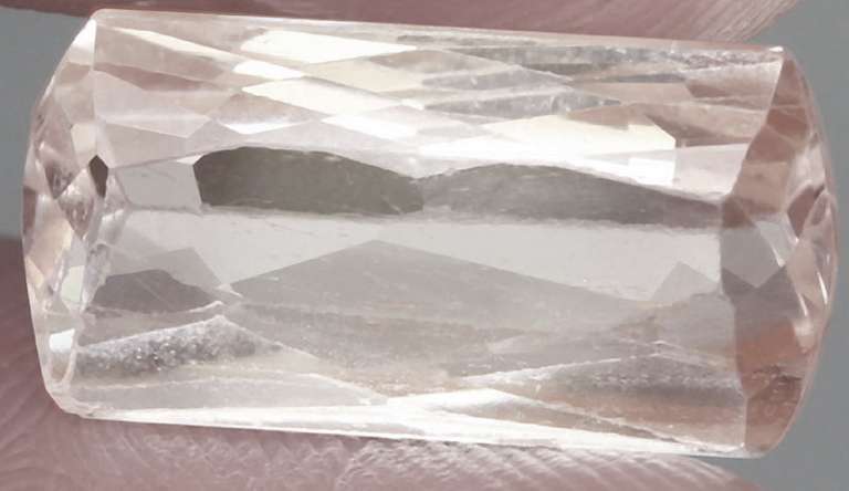 Untreated 7.99ct platinum pink Kunzite